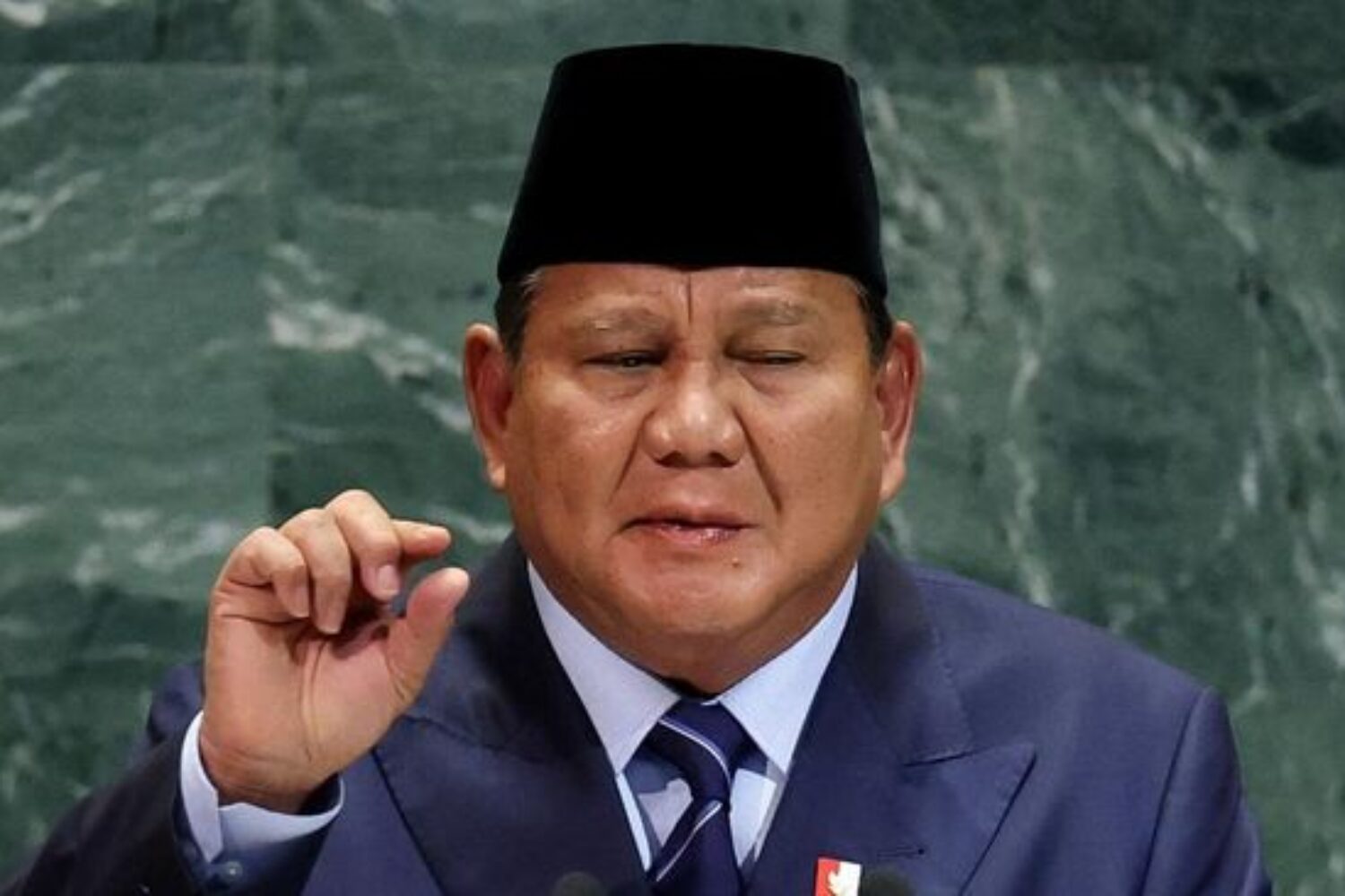 presiden-indonesia-prabowo-subianto-berpidato-di-sidang-umum-perserikatan-bangsa-bangsa-ke-80-di-markas-besar-pbb-di-new-york--1758641855425_169