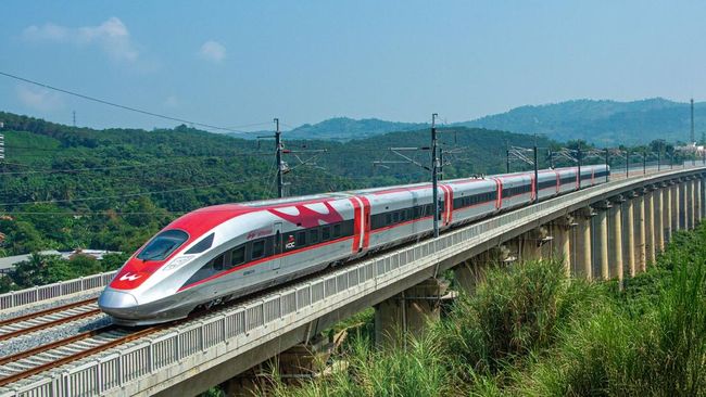 kereta-cepat-whoosh-1758006445490_169 kereta-cepat-whoosh-1758006445490_169